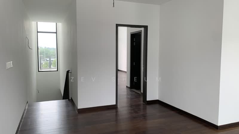 Semi-Detached House for Sale in Bukit Rahman Putra (Sungai Buloh) - Zev Sheum - Interior - PropertyGuru.com.my