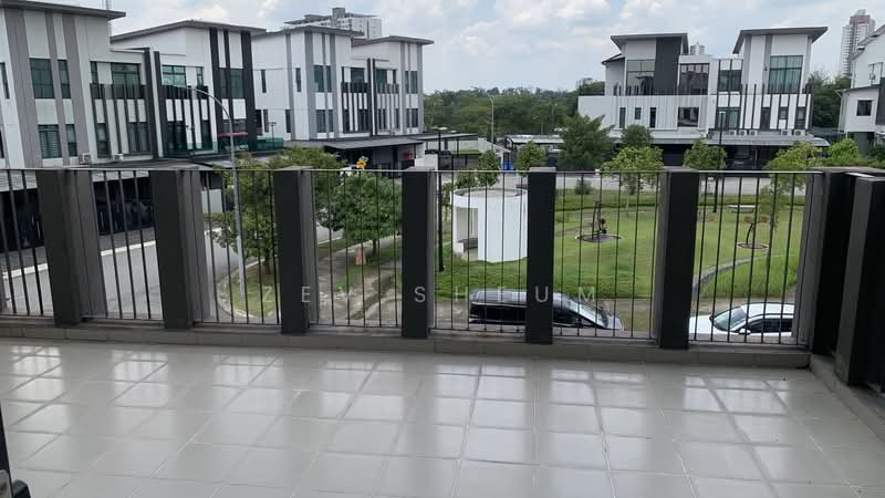Semi-Detached House for Sale in Bukit Rahman Putra (Sungai Buloh) - Zev Sheum - Exterior - PropertyGuru.com.my
