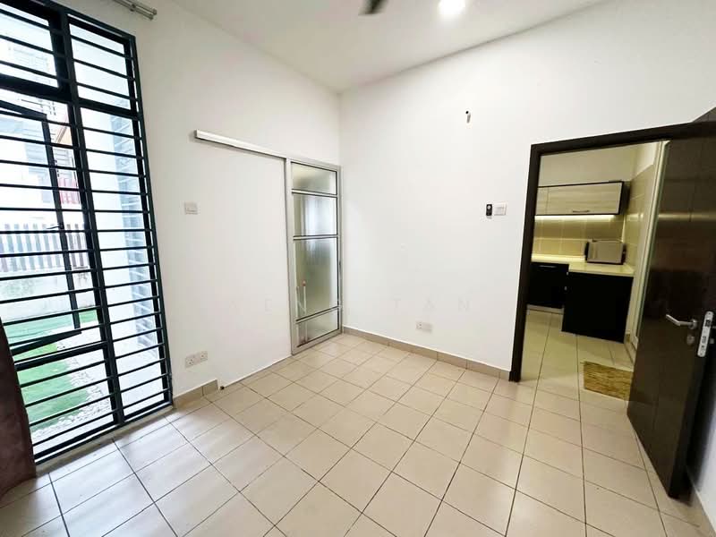Rumah Teres 2 Tingkat untuk Disewa di Laman Glenmarie (Shah Alam) - Weng Tan - Interior - PropertyGuru.com.my