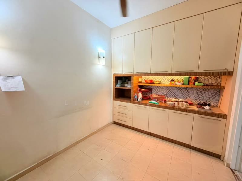 Rumah Berkembar untuk Dijual di Johor Bahru (Johor) - Lim Tze Jie - Kitchen - PropertyGuru.com.my