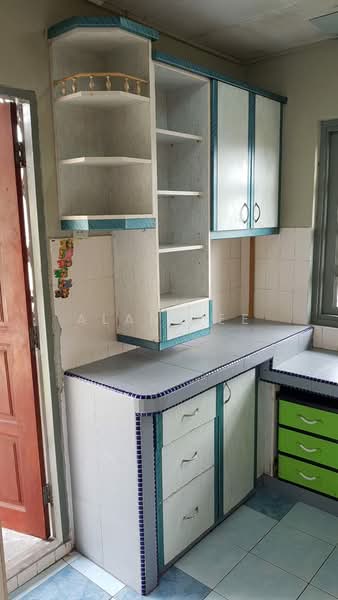 Rumah Flat untuk Disewa di Seksyen 2 Wangsa Maju Flat - Alan Lee - Kitchen - PropertyGuru.com.my