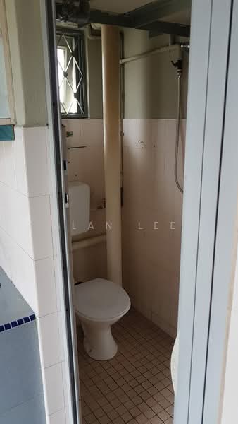 Rumah Flat untuk Disewa di Seksyen 2 Wangsa Maju Flat - Alan Lee - Bathroom - PropertyGuru.com.my