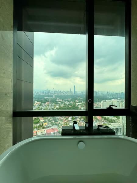 Servis Apartment untuk Dijual di Pavilion Damansara Heights - Steve Loh - Bathroom - PropertyGuru.com.my