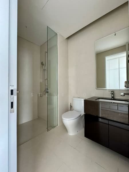 Servis Apartment untuk Dijual di Pavilion Damansara Heights - Steve Loh - Bathroom - PropertyGuru.com.my