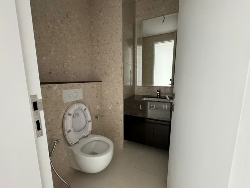 Servis Apartment untuk Dijual di Pavilion Damansara Heights - Steve Loh - Bathroom - PropertyGuru.com.my