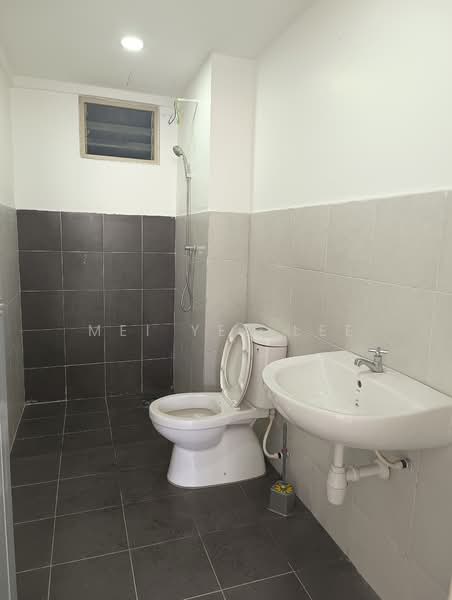 Pangsapuri untuk Dijual di The Park @ Mak Mandin - Mei Yee Lee - Bathroom - PropertyGuru.com.my