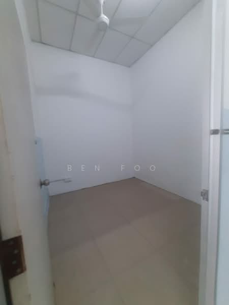Shop for Rent in Bandar Indahpura (Kulai) - Ben Foo - Interior - PropertyGuru.com.my