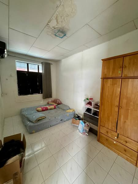 Rumah Teres 2 Tingkat untuk Dijual di Taman Cantik (Butterworth) - Jane Ng - Bedroom - PropertyGuru.com.my