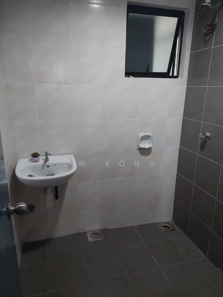 Kondominium untuk Dijual di One Damansara - CW Kong - Bathroom - PropertyGuru.com.my