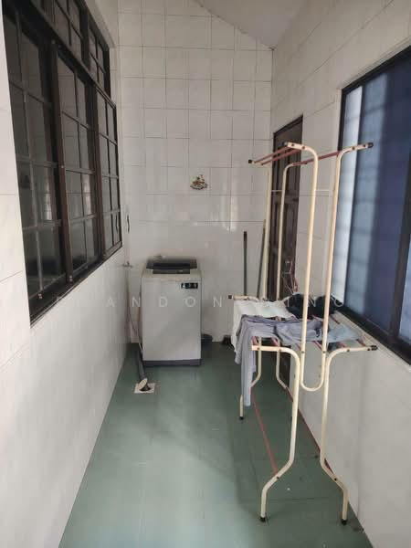 Rumah Teres 1.5 Tingkat untuk Disewa di Taman Perling (Perling) - Brandon Ding - Balcony - PropertyGuru.com.my