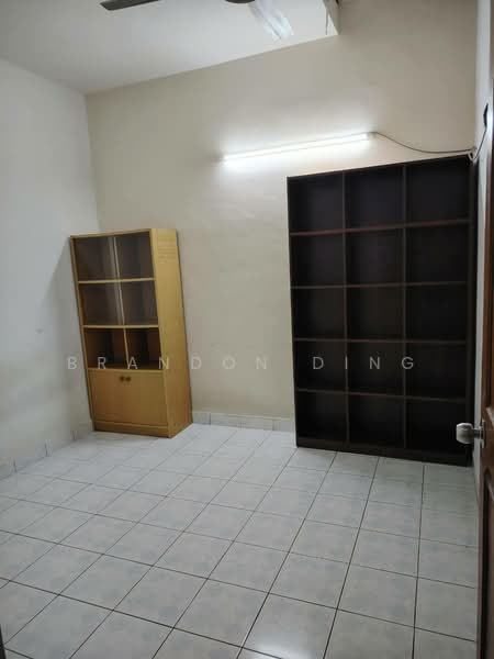 Rumah Teres 1.5 Tingkat untuk Disewa di Taman Perling (Perling) - Brandon Ding - PropertyGuru.com.my