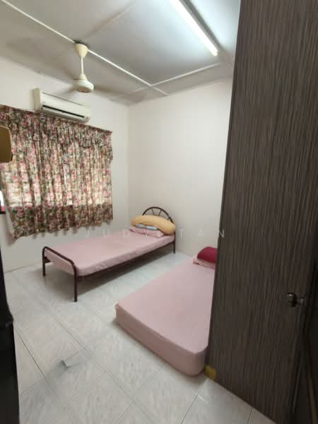 1-storey Terraced House for Sale in Taman Sentosa (Klang) - Judy Tan - Bedroom - PropertyGuru.com.my