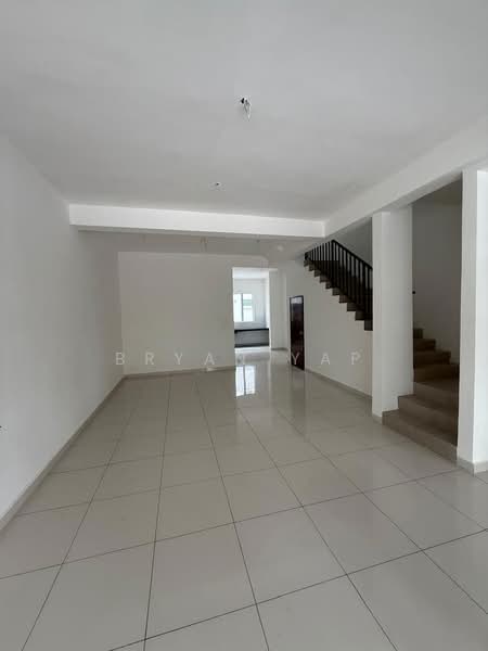 Rumah Teres 2 Tingkat untuk Dijual di Bandar Baru Sri Klebang (Chemor) - Bryan Yap - Living Room - PropertyGuru.com.my