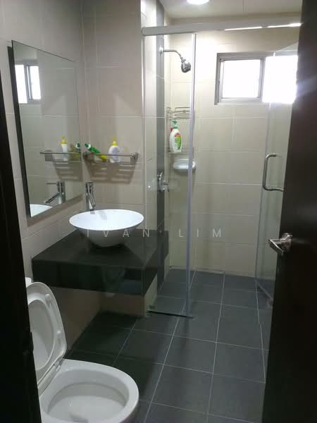 Kondominium untuk Dijual di Zen Residence @ Asplenium Condominium - Ivan Lim - Bathroom - PropertyGuru.com.my