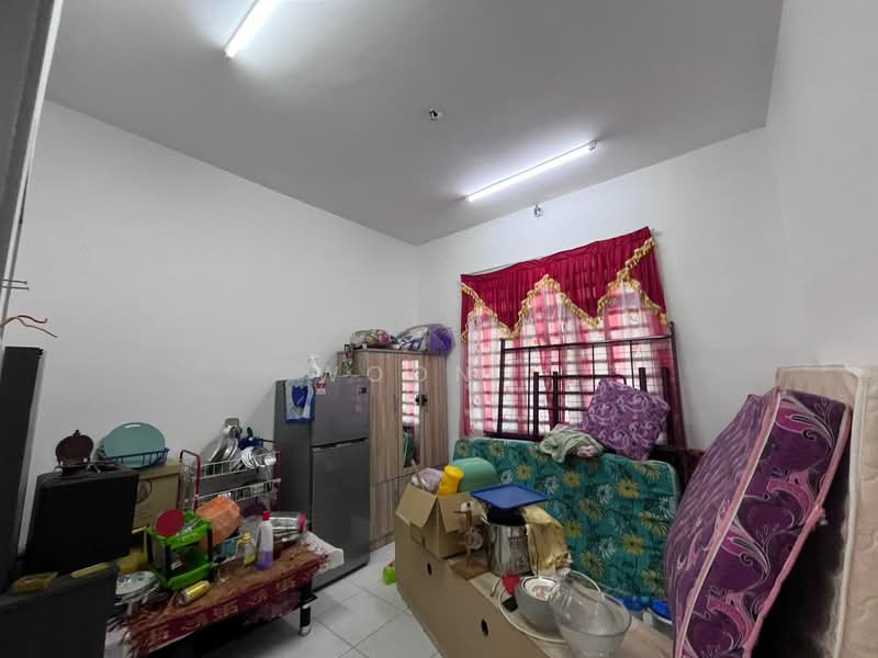 Rumah Teres 1 Tingkat untuk Dijual di Jasin (Melaka) - Woon . - Bedroom - PropertyGuru.com.my