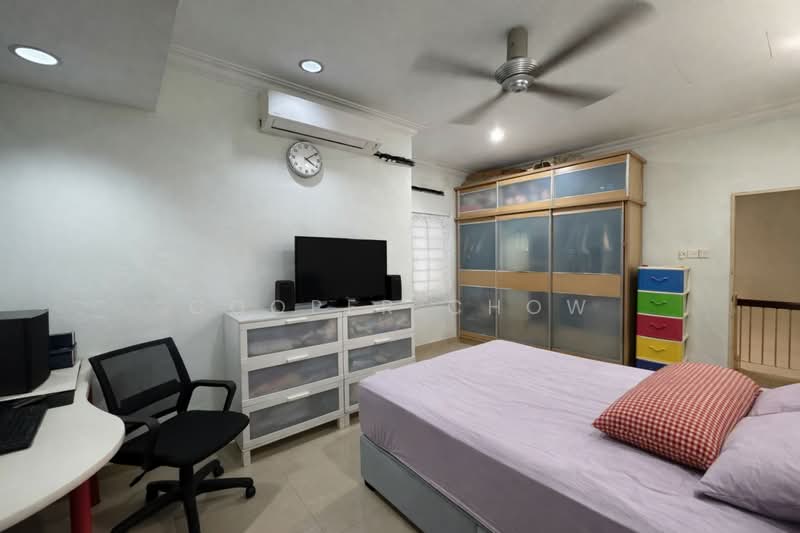 2-storey Terraced House for Sale in SS4 (Petaling Jaya) - Cooper Chow - Bedroom - PropertyGuru.com.my