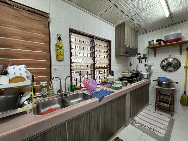2-storey Terraced House for Sale in SS4 (Petaling Jaya) - Cooper Chow - Kitchen - PropertyGuru.com.my
