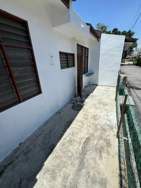 Rumah Teres 1 Tingkat untuk Disewa di Taman Pd Suria (Port Dickson) - Roy Law - Exterior - PropertyGuru.com.my