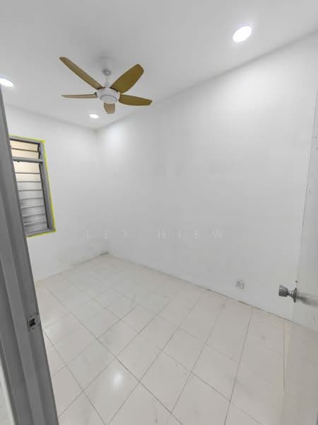 Rumah Teres 2 Tingkat untuk Dijual di Bandar Putra (Kulai) - Lex Hiew - Interior - PropertyGuru.com.my