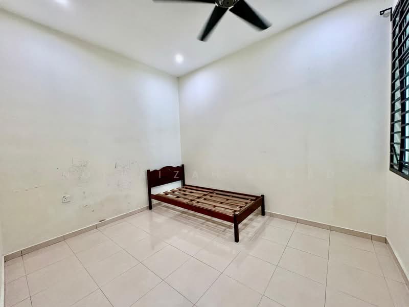 Rumah Teres 2 Tingkat untuk Dijual di Taman Merak Mas (Bukit Katil) - Norfaizah Ahmad - PropertyGuru.com.my