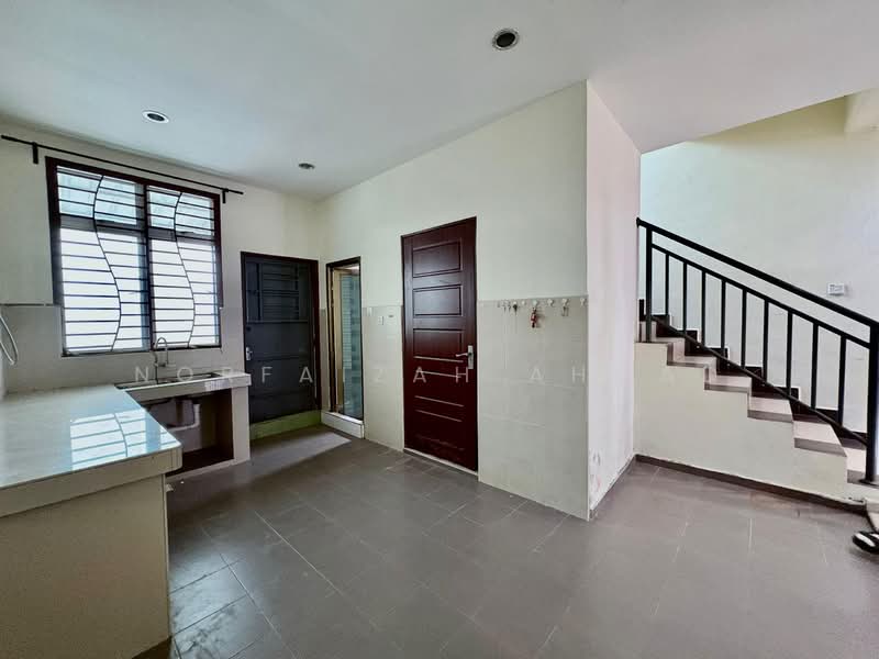 Rumah Teres 2 Tingkat untuk Dijual di Taman Merak Mas (Bukit Katil) - Norfaizah Ahmad - PropertyGuru.com.my