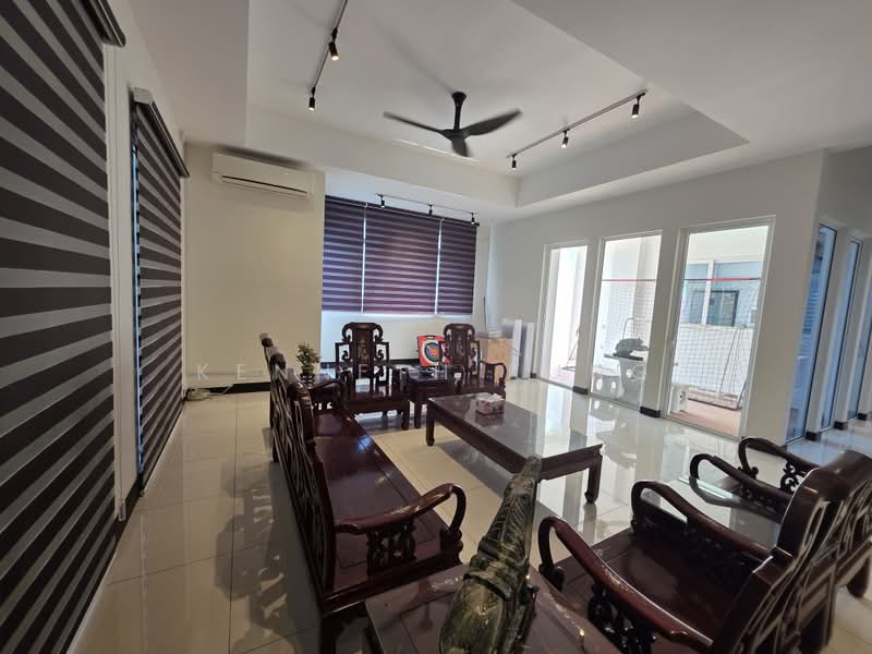 Rumah Teres untuk Dijual di Tanjung Tokong (Penang) - Kenneth Kung - Living Room - PropertyGuru.com.my
