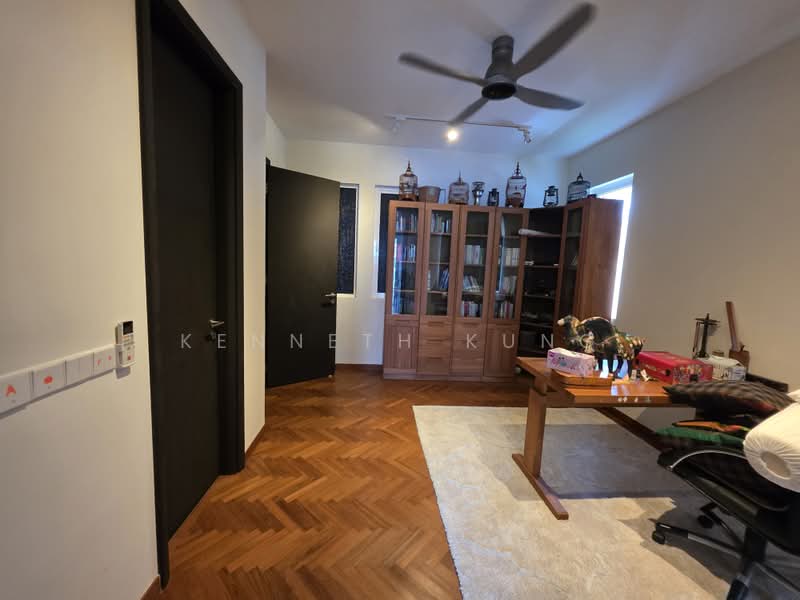 Rumah Teres untuk Dijual di Tanjung Tokong (Penang) - Kenneth Kung - Study - PropertyGuru.com.my