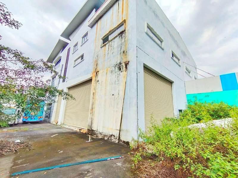 Warehouse for Sale in Bukit Jelutong (Shah Alam) - Nahathir Shahabudin - Exterior - PropertyGuru.com.my