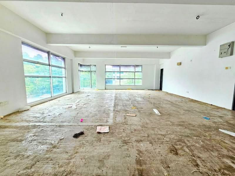 Warehouse for Sale in Bukit Jelutong (Shah Alam) - Nahathir Shahabudin - Interior - PropertyGuru.com.my