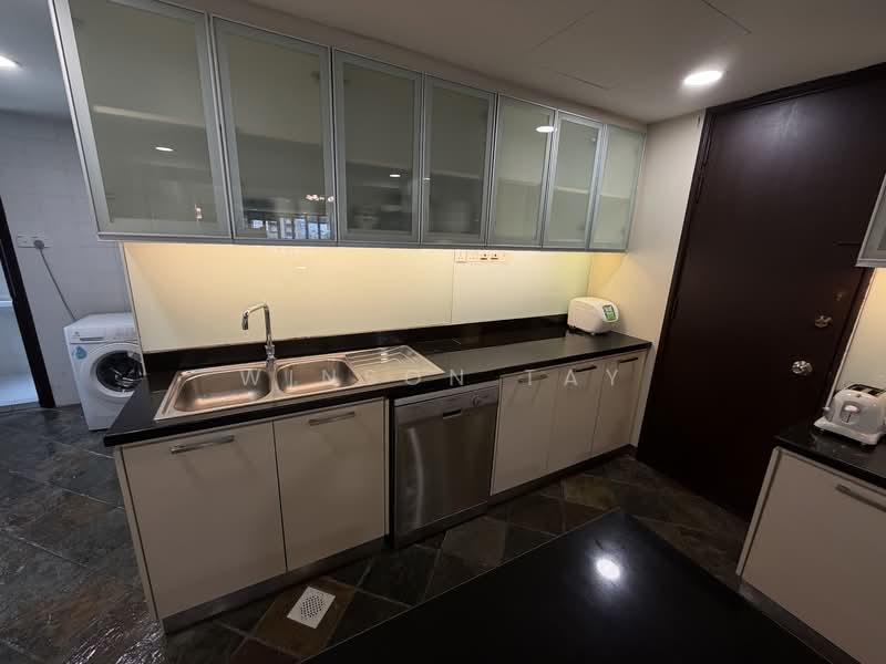 Kondominium untuk Disewa di Regency Tower - Winson Tay - Kitchen - PropertyGuru.com.my