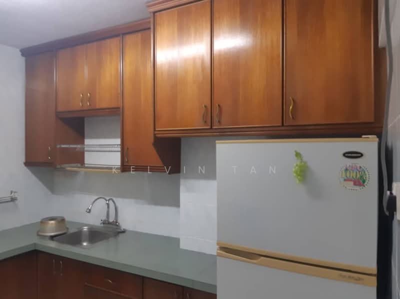 Pangsapuri untuk Disewa di Taman Pekaka Block 31 - Kelvin Tan - Kitchen - PropertyGuru.com.my