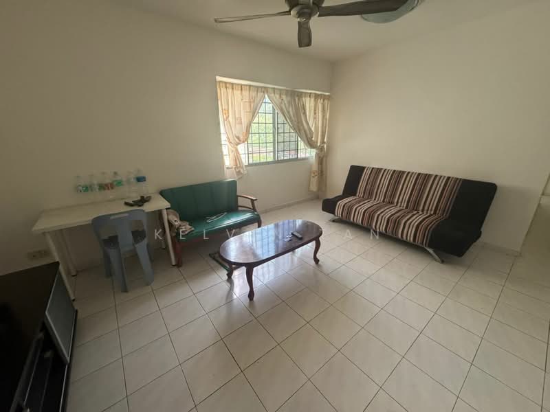 Apartment for Rent at Taman Pekaka Block 31 - Kelvin Tan - Living Room - PropertyGuru.com.my