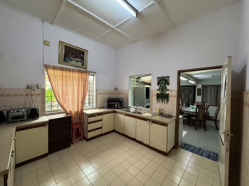 Bungalow for Sale in Seksyen 14 (Petaling Jaya) - Dhanussh S.Kumar - PropertyGuru.com.my