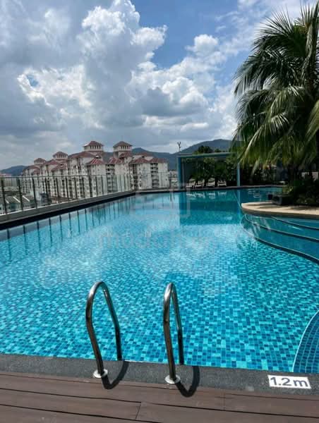 Condominium for Rent at The Herz - Karen Liew - Pool - PropertyGuru.com.my