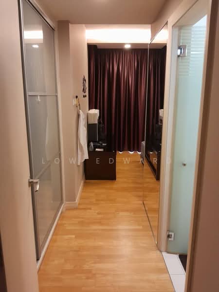 Servis Apartment untuk Dijual di Solaris Dutamas - Low Edward - Corridor - PropertyGuru.com.my