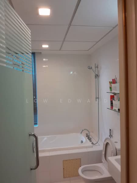 Servis Apartment untuk Dijual di Solaris Dutamas - Low Edward - Bathroom - PropertyGuru.com.my
