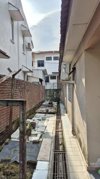 Terraced House for Sale in Puchong (Selangor) - Gilbert Tay - Exterior - PropertyGuru.com.my