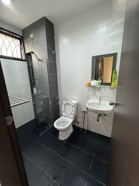2-storey Terraced House for Sale in Horizon Hills (Iskandar Puteri (Nusajaya)) - Jason Tan - Bathroom - PropertyGuru.com.my