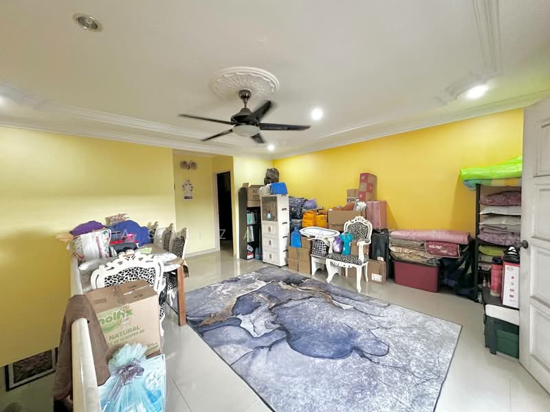 Rumah Teres 3 Tingkat untuk Dijual di Selayang (Selangor) - Masnizah Arifin - Living Room - PropertyGuru.com.my