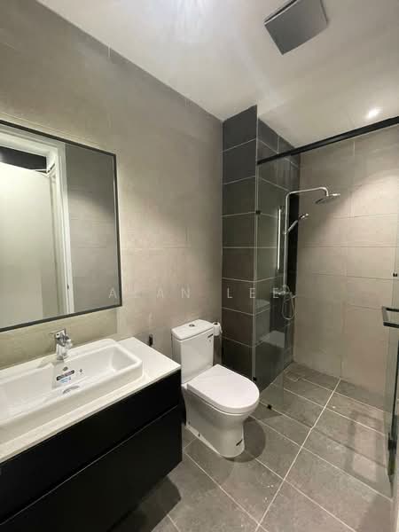 Servis Apartment untuk Dijual di Axon - Alan Lee - Bathroom - PropertyGuru.com.my