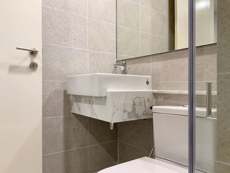 Servis Apartment untuk Disewa di Ooak Serviced Apartments @ Kiara 163 - Jocelin Lim - Bathroom - PropertyGuru.com.my