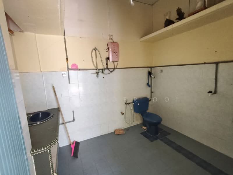 Rumah Berkembar untuk Dijual di Alor Setar (Kedah) - Alexander Ooi - Bathroom - PropertyGuru.com.my