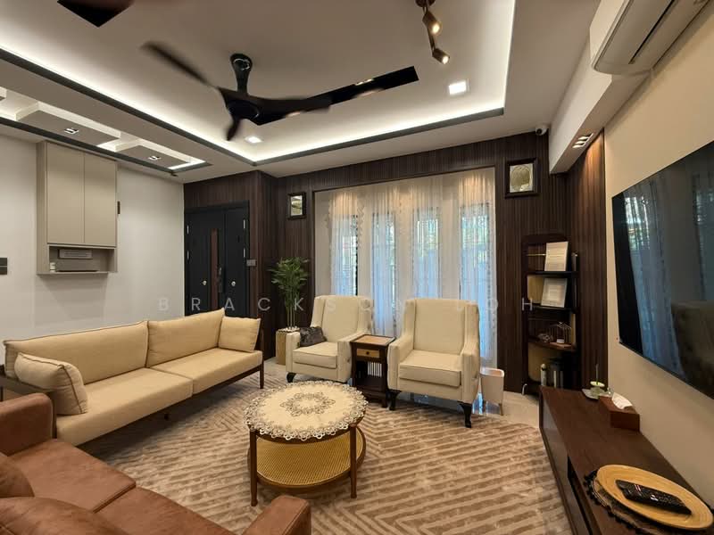 Rumah Berkembar untuk Dijual di Ukay Perdana (Ulu Kelang) - Brackson Loh - Living Room - PropertyGuru.com.my