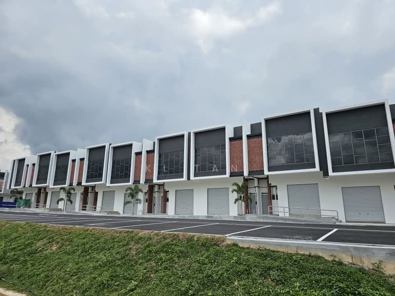 Shop / Office for Sale in Bandar Ainsdale (Seremban) - KL Tan - Exterior - PropertyGuru.com.my