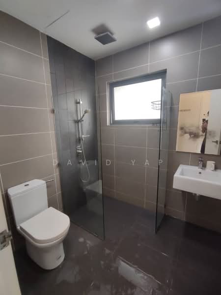 Kondominium untuk Disewa di Urbana Residences - David Yap - Bathroom - PropertyGuru.com.my