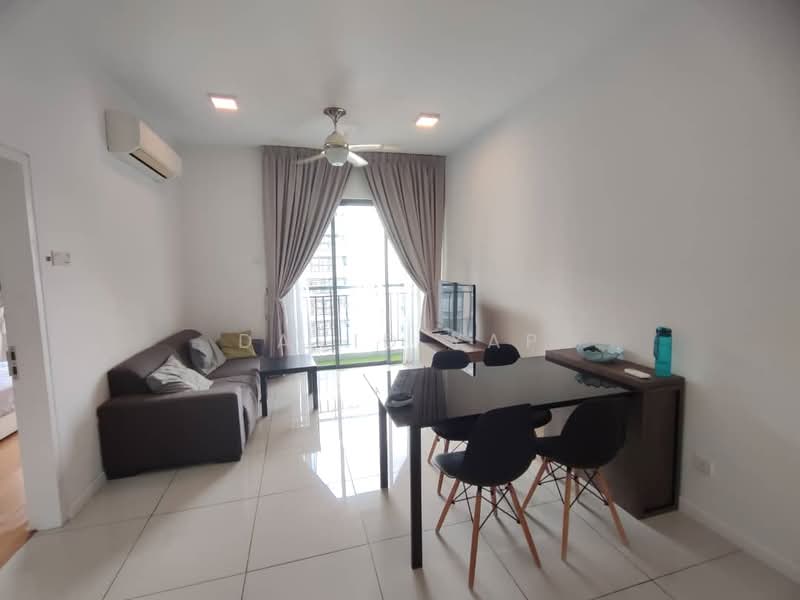 Kondominium untuk Disewa di Urbana Residences - David Yap - Living Room - PropertyGuru.com.my