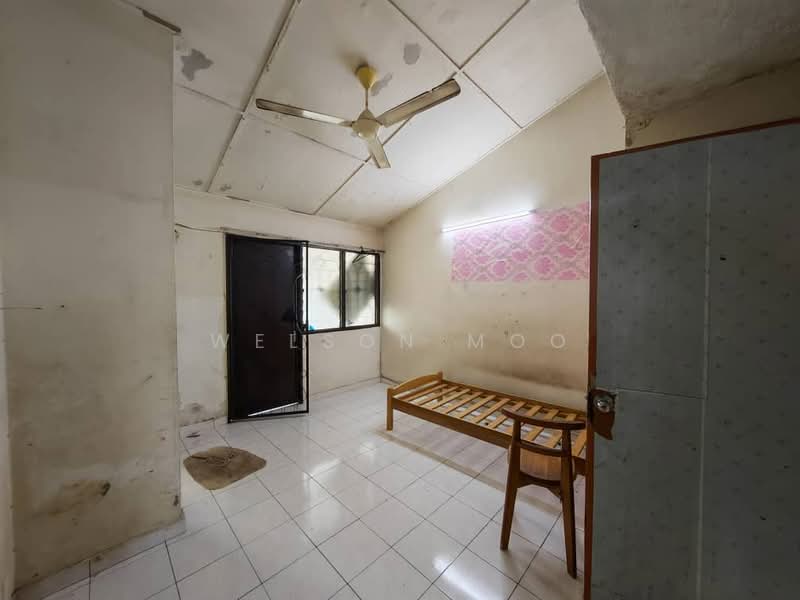 2-storey Terraced House for Sale in Taman Sri Rampai (Wangsa Maju) - Welson Moo - Bedroom - PropertyGuru.com.my