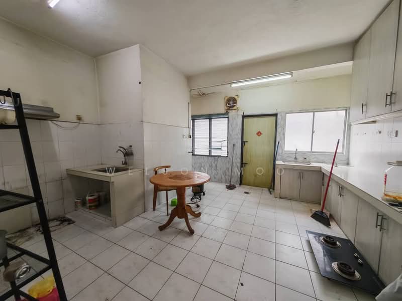 2-storey Terraced House for Sale in Taman Sri Rampai (Wangsa Maju) - Welson Moo - Kitchen - PropertyGuru.com.my