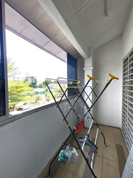 Rumah Teres 2 Tingkat untuk Dijual di Taman Pengkalan Barat (Ipoh) - YY Cheah - Balcony - PropertyGuru.com.my
