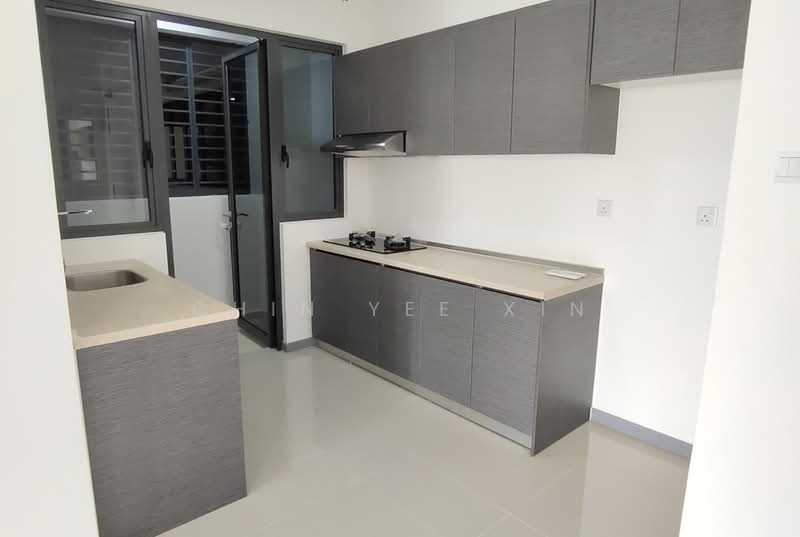 Servis Apartment untuk Dijual di United Point (Residensi Berpadu) - Chin Yee Xin - Kitchen - PropertyGuru.com.my